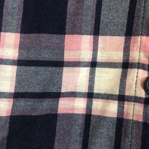 Plaid button up 3/4 sleeve top